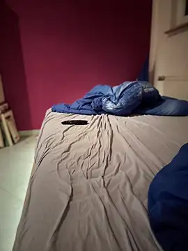 Bennyben8604 online show from 11, 2, 2025