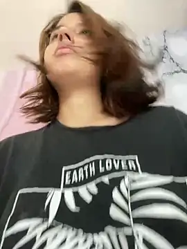 Lia sex69 online show from 28, 2, 2025