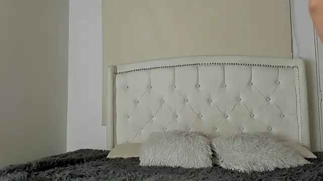 Miiss scarlett1 online show from 6, 3, 2025