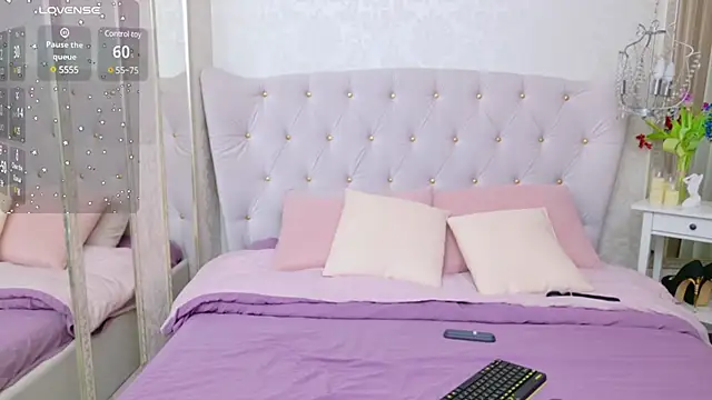 Snapshot of Damn_Bae_ chatting on 12, 3, 2025 Damn Bae online show from 12, 3, 2025