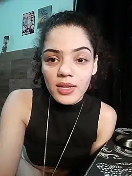 Snapshot of izumikarol chatting on 22, 10, 2025 izumikarol online show from 22, 10, 2025