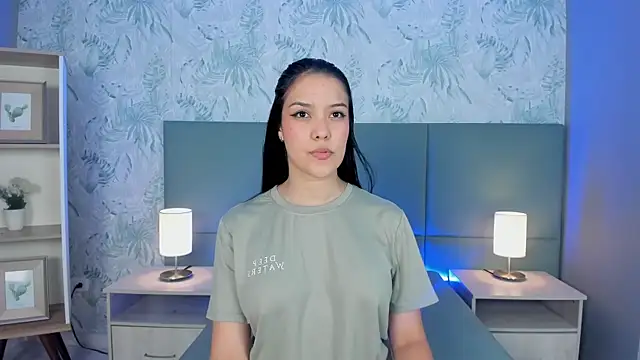 lexiethompson  online show from 29, 11, 2025