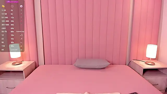 lexiethompson  online show from 26, 2, 2026