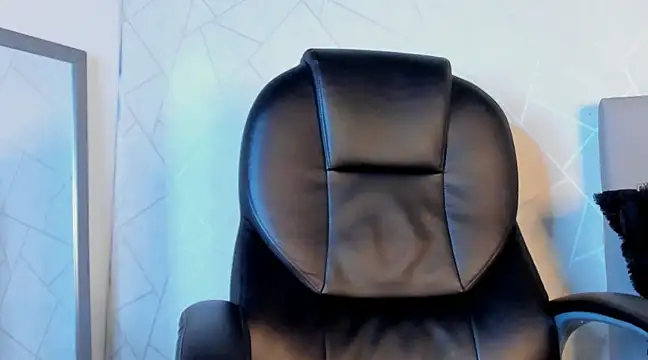 NoahhBrown online show from 24, 2, 2025