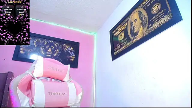 Snapshot of Nikoll_Dirty chatting on 4, 3, 2025 Nikoll Dirty online show from 4, 3, 2025