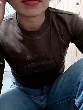 Snapshot of Blythe_69 chatting on 4, 2, 2025 Blythe 69 online show from 4, 2, 2025