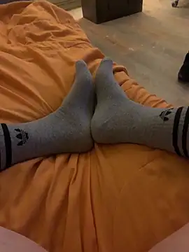 footsy35 online show from 5, 4, 2026