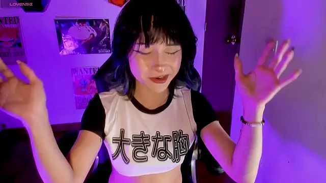 Snapshot of MonxxsLove chatting on 20, 6, 2026 MonxxsLove online show from 20, 6, 2026