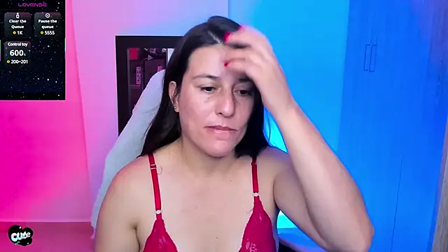 Saskyaa online show from 22, 3, 2025