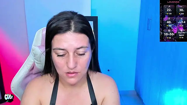 Saskyaa online show from 12, 11, 2025