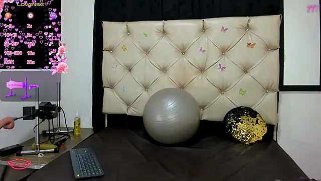 cleopatraa online show from 14, 4, 2026