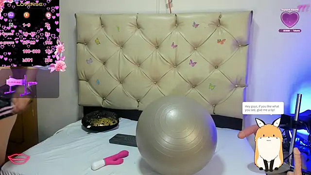 Snapshot of cleopatraa chatting on 12, 5, 2026 cleopatraa online show from 12, 5, 2026