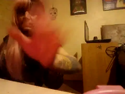 Snapshot of Savzybiggape chatting on 8, 3, 2026 Savzybiggape online show from 8, 3, 2026