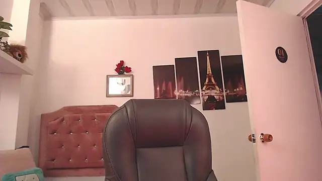 Snapshot of _Alice_Horny_Gh chatting on 7, 1, 2025 Alice Horny Gh online show from 7, 1, 2025