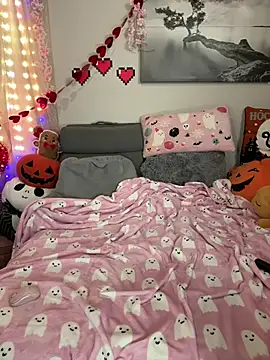 Angel-Lewd-Cake online show from 12, 2, 2026