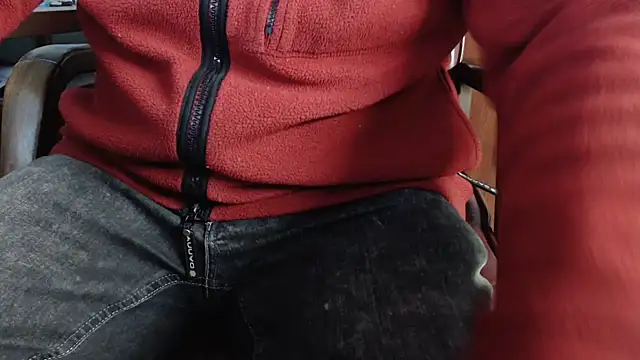 smoothandtiny online show from 10, 3, 2025