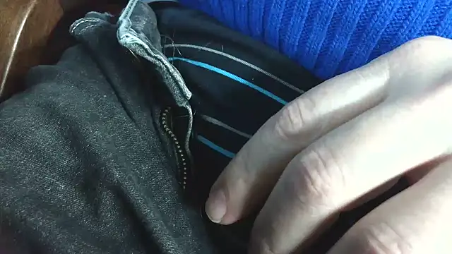 smoothandtiny online show from 7, 4, 2026