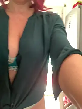 la petite prunette69 online show from 10, 3, 2025