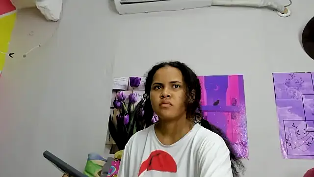 Snapshot of makena18 chatting on 30, 12, 2024 makena18 online show from 30, 12, 2024