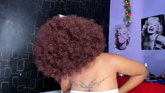 Alika01 online show from 10, 2, 2025