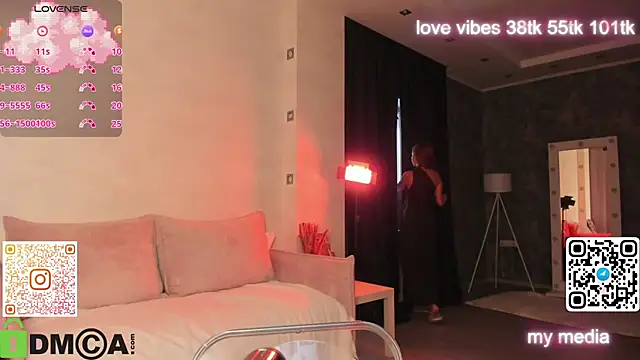 Tracy-Taylor online show from 8, 11, 2025