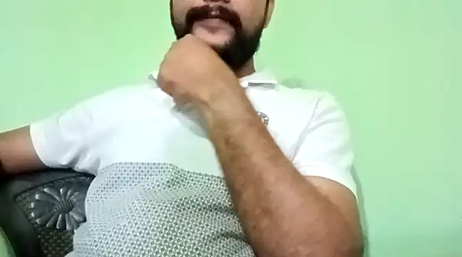 Snapshot of HathodaTyagi123 chatting on 17, 3, 2025 HathodaTyagi123 online show from 17, 3, 2025