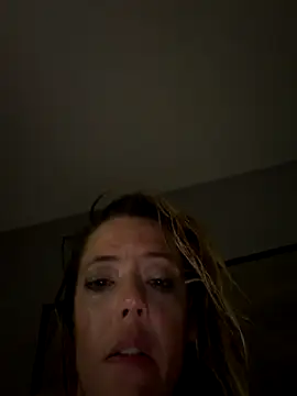 Snapshot of Blueeyesoulsnatcher chatting on 19, 10, 2025 Blueeyesoulsnatcher online show from 19, 10, 2025