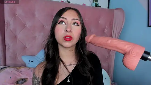  cloe martinez online show from 17, 1, 2025