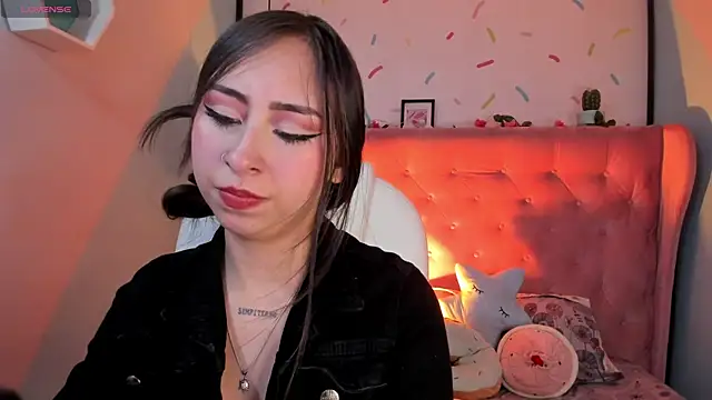  cloe martinez online show from 1, 2, 2025