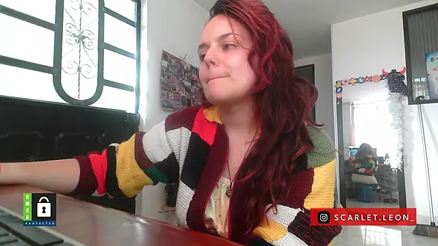 Scarletleon77 online show from 4, 11, 2025