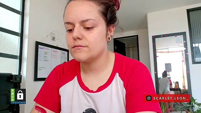 Scarletleon77 online show from 28, 4, 2026