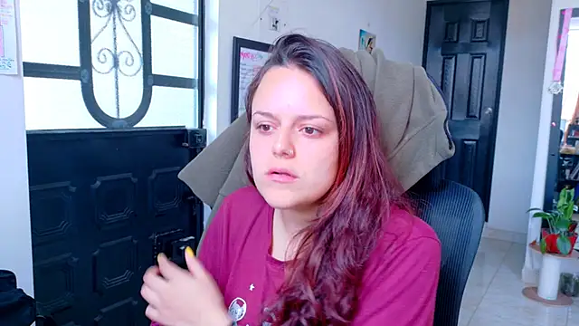 Scarletleon77 online show from 28, 7, 2026