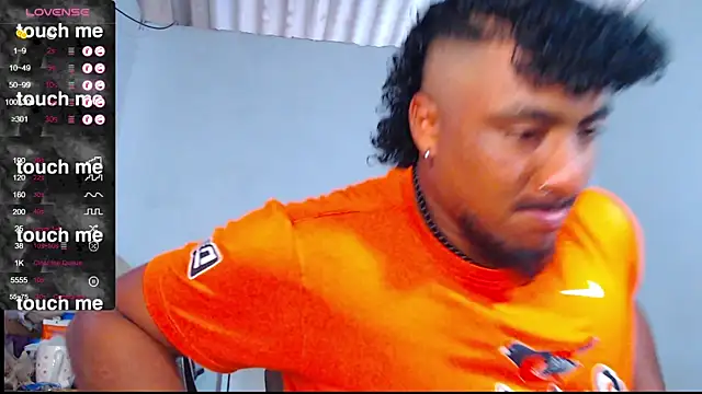 yosoy enzo2020 online show from 10, 3, 2025