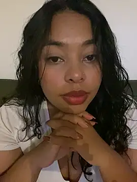 Snapshot of PUSHYLATE chatting on 27, 2, 2025 PUSHYLATE online show from 27, 2, 2025