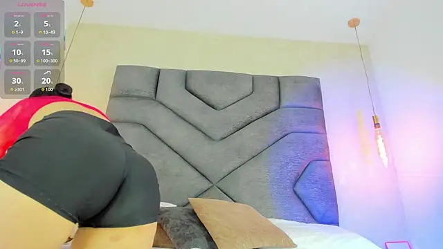 Liinda Saenz online show from 30, 3, 2026