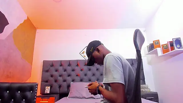 JacksonMuller  online show from 5, 12, 2024