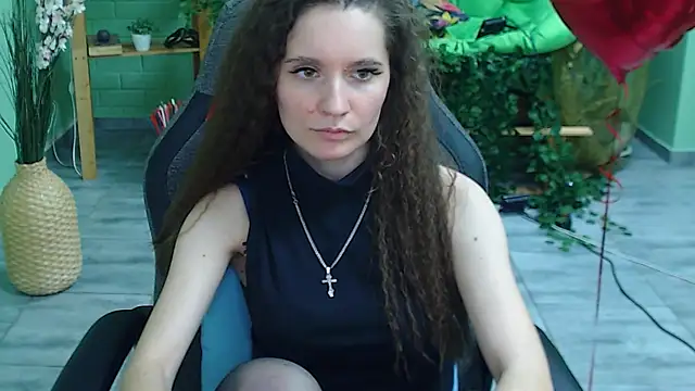 Miss Barbara  online show from 15, 2, 2025