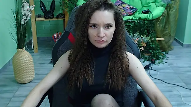 Miss Barbara  online show from 20, 2, 2025