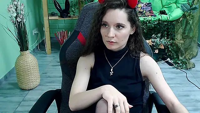 Miss Barbara  online show from 15, 3, 2025