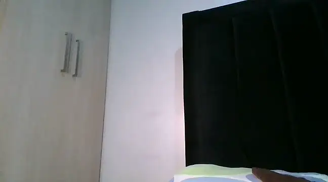 Snapshot of Sexy_barb2 chatting on 22, 12, 2024 Sexy barb2 online show from 22, 12, 2024