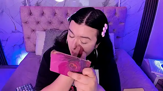 Abbyy Brooks online show from 1, 12, 2025