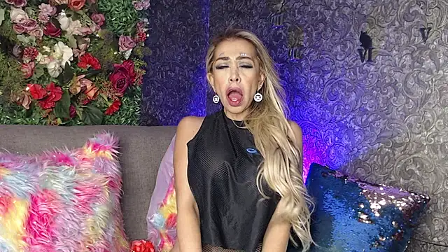 EvelinaGrey online show from 28, 1, 2025