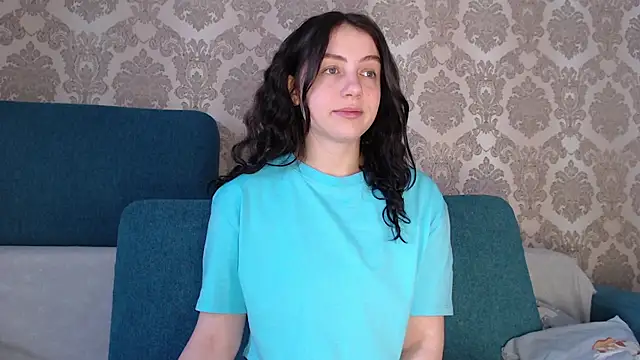 Louise Lavender online show from 5, 3, 2025