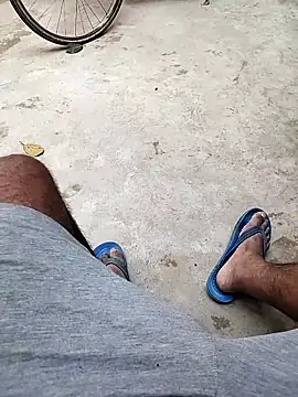 Snapshot of findmemylove chatting on 29, 11, 2025 findmemylove online show from 29, 11, 2025