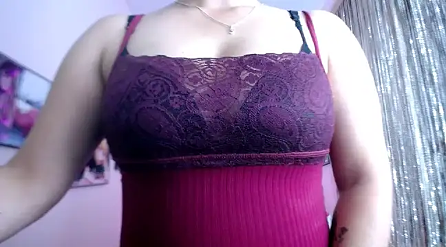 Cristal w online show from 20, 2, 2025