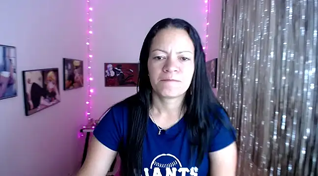 Cristal w online show from 2, 3, 2025