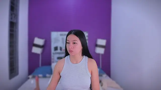 Lila Pinky online show from 19, 9, 2025