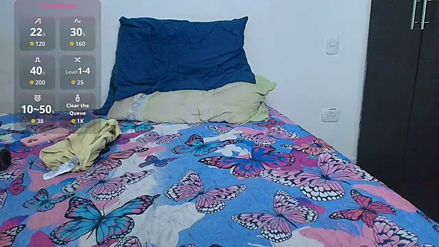 mrsmaira online show from 3, 8, 2026