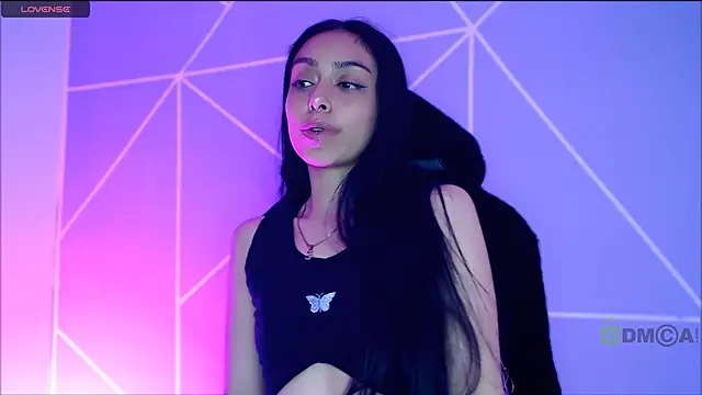 lilylouisee online show from 10, 10, 2025