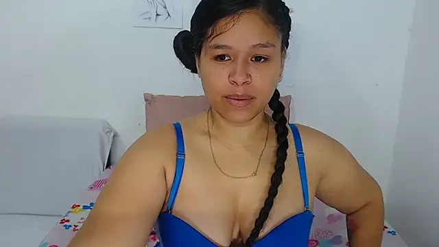 Hazel donna online show from 26, 5, 2026